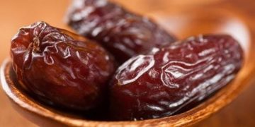 5 أسباب لإضافة 3 تمرات إلى النظام الغذائي